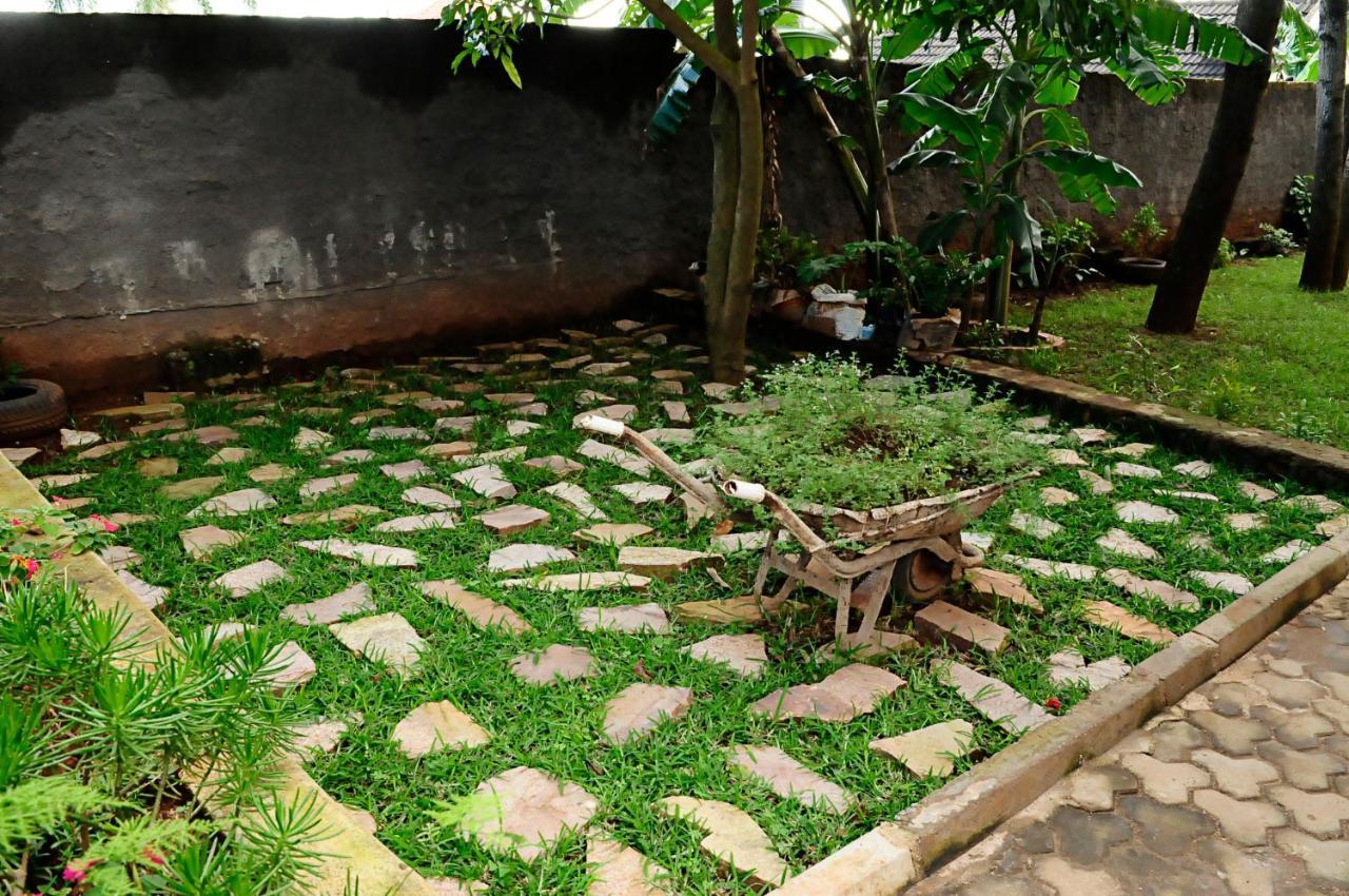 The Shoebill Nest Kampala Exterior photo